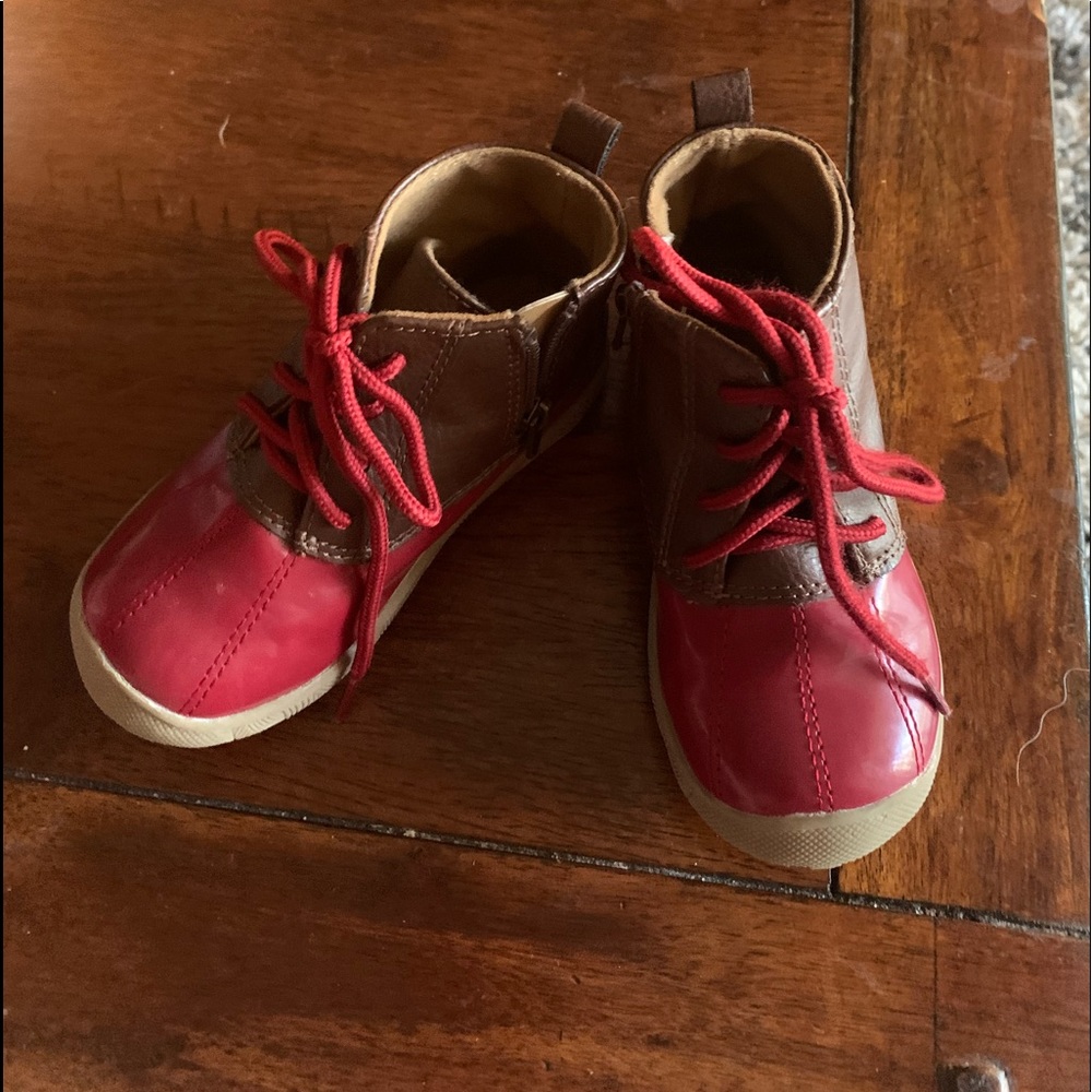 Toddler red Size 7 Duck Shoes